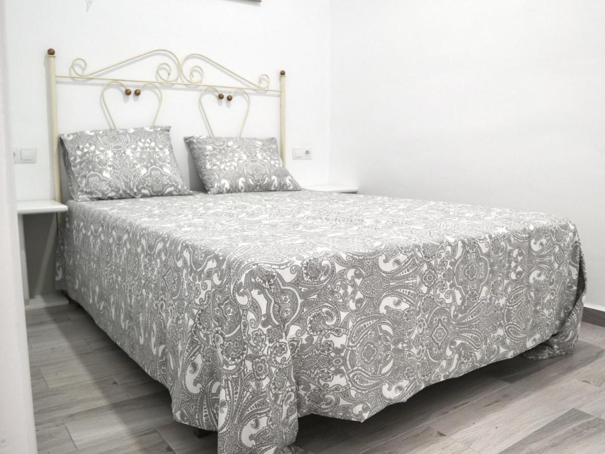 Apartamento Gades Conil A Conil De La Frontera Eksteriør billede